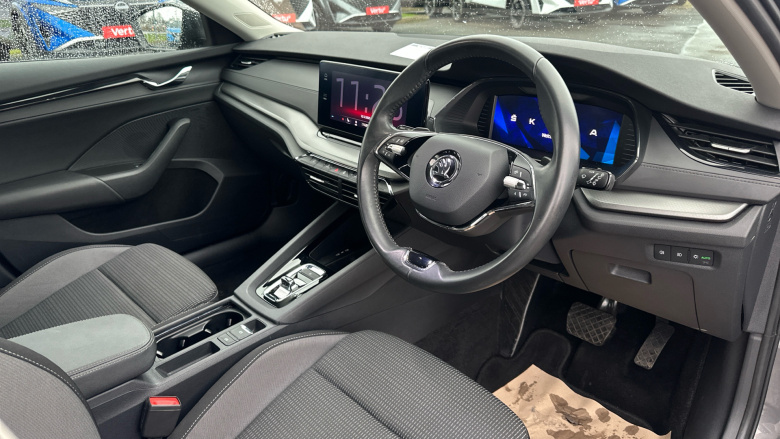 Skoda Octavia 2.0 TDI SE Technology 5dr DSG Diesel Estate